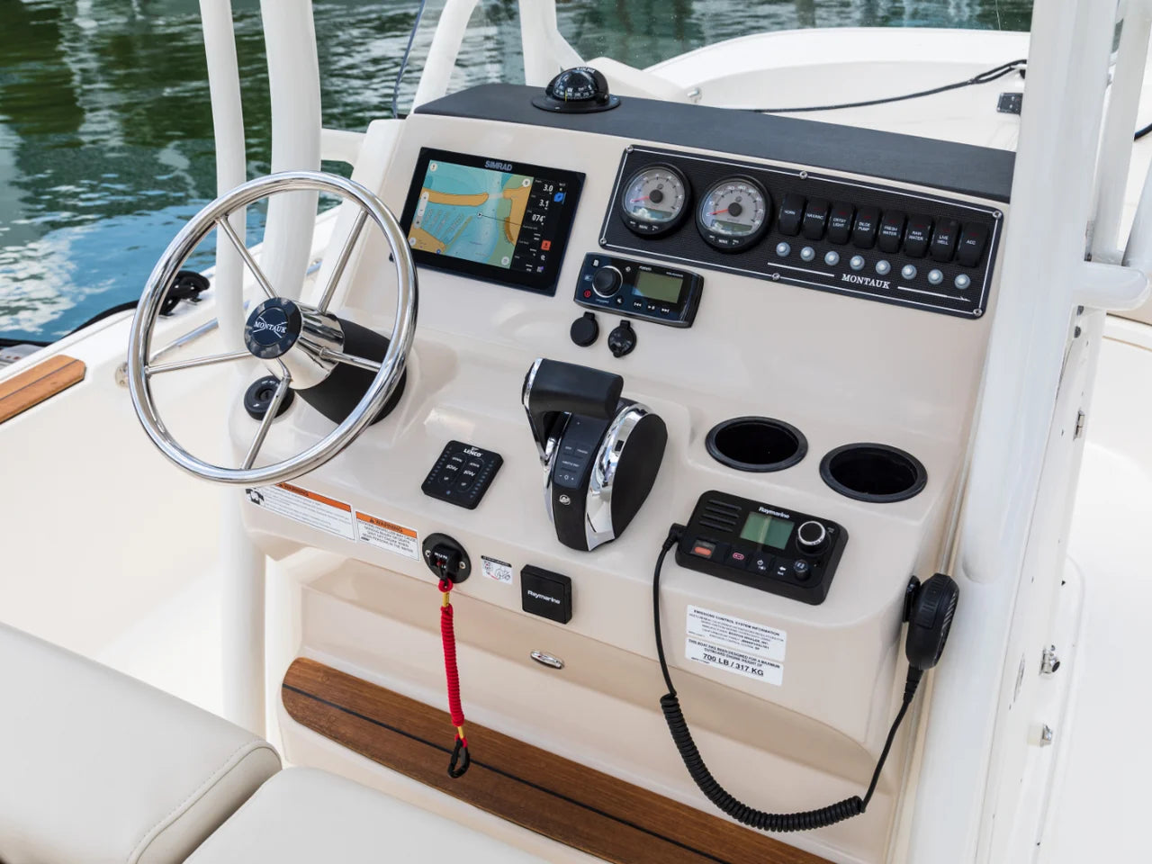 2026 Boston Whaler 210 Montauk 21.0 feet, Inuvik, Northwest Territories #12