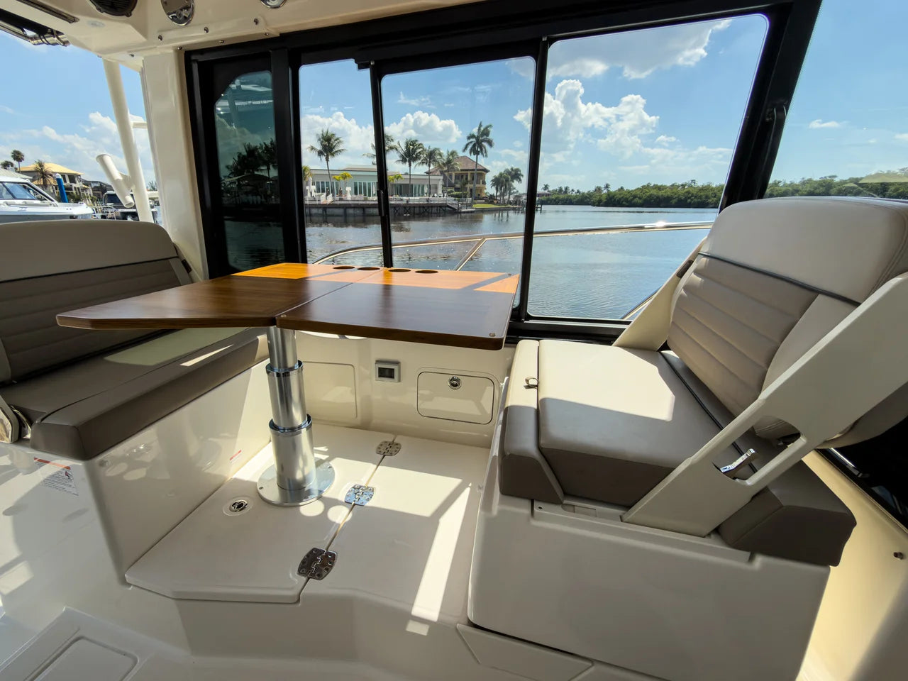 2026 Boston Whaler 365 Conquest 36.0 feet, Fort Myers, FL #14