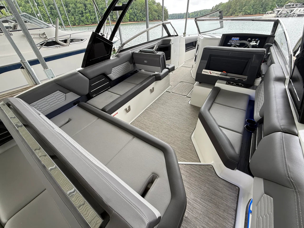 2022 Cobalt A29 29.0 feet, Cumming, GA #18