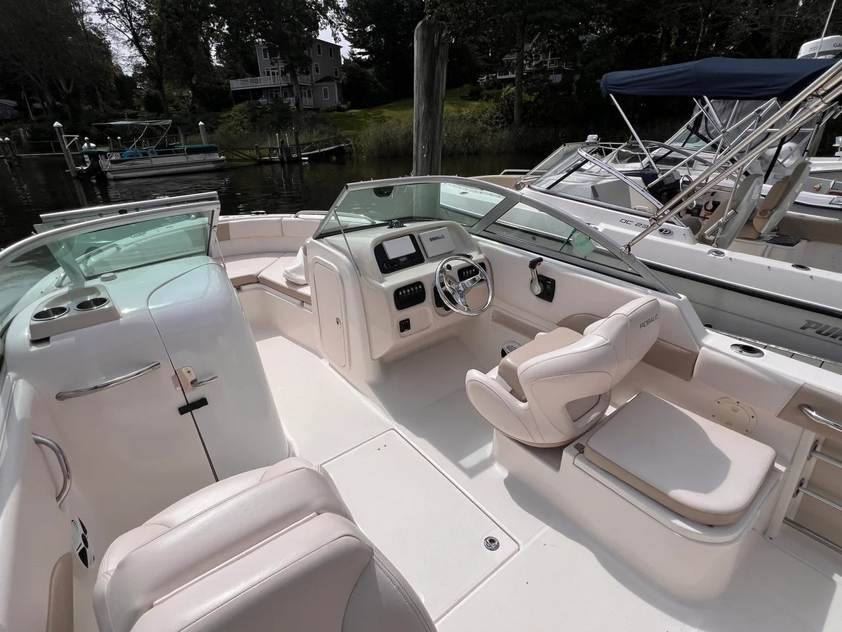 2017 Robalo R227 21.0 feet, Wakefield, RI #8