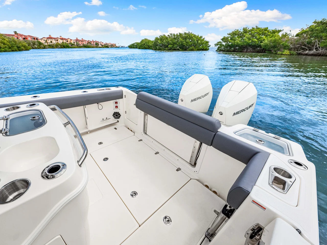 2026 Boston Whaler 280 Outrage 28.0 feet, Clearwater, Florida #42