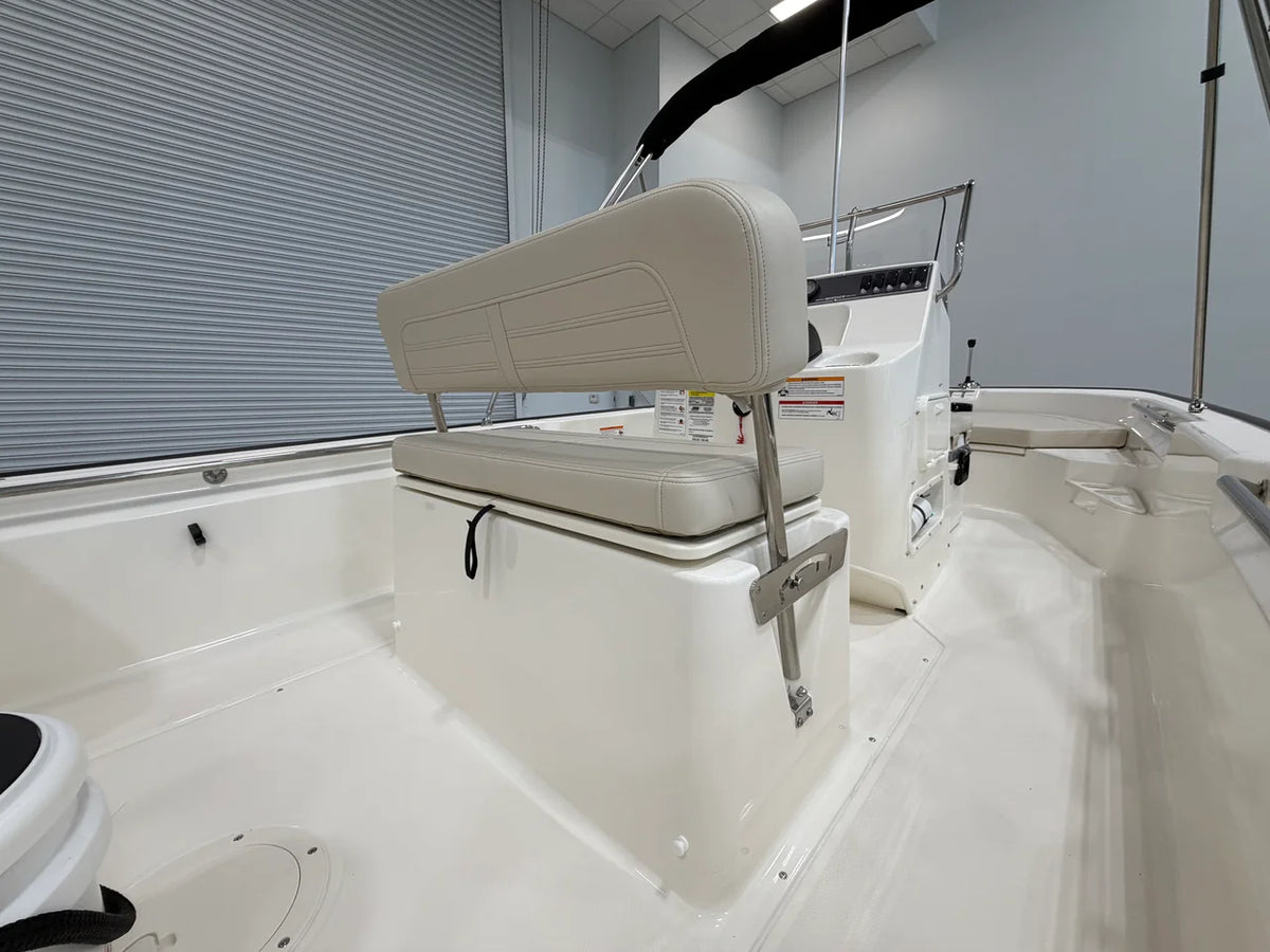 2027 Boston Whaler 170 Montauk 17.0 feet, Stuart, Florida #9