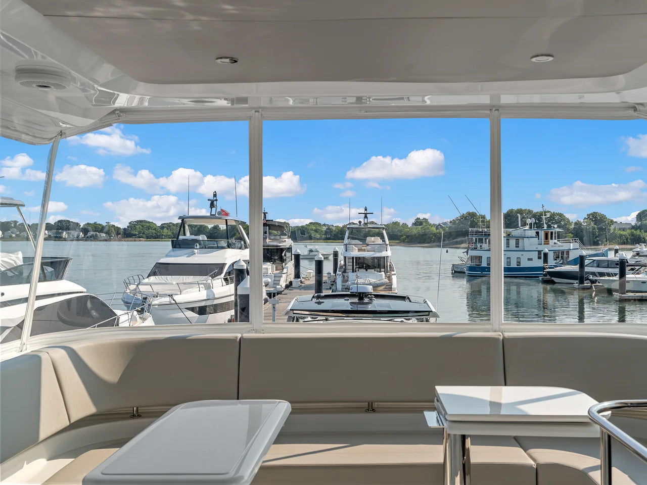 2027 Cruisers Yachts 50 FLY 50.0 feet, Quincy, MA #44