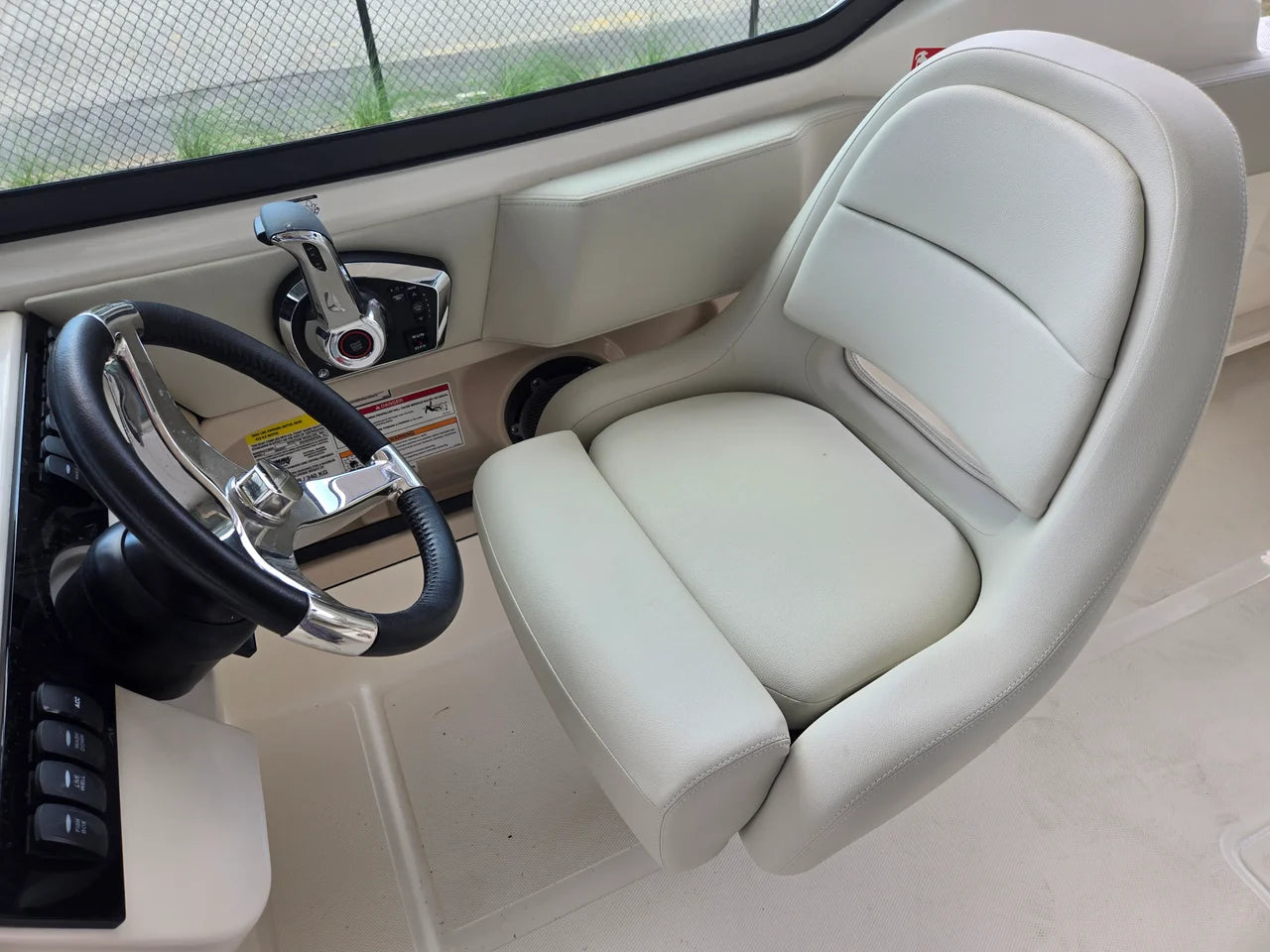2026 Boston Whaler 240 Vantage 24.0 feet, Charleston, SC #14