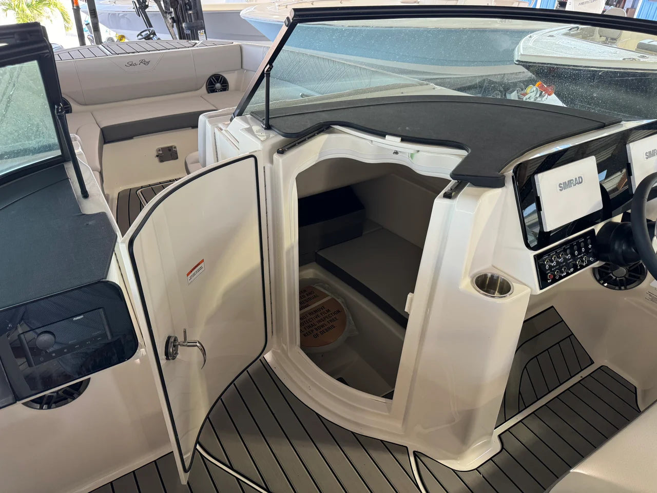 2026 Sea Ray SDX 270 Outboard 27.0 feet, Cocoa, Florida #12