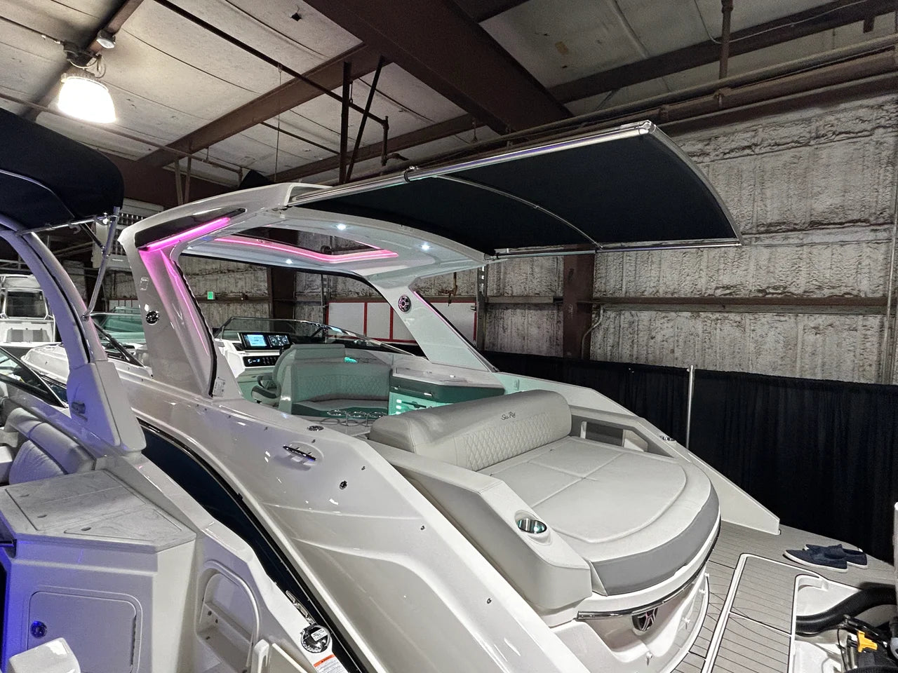 2026 Sea Ray SLX 310 Outboard 31.0 feet, Grasonville, Maryland #11