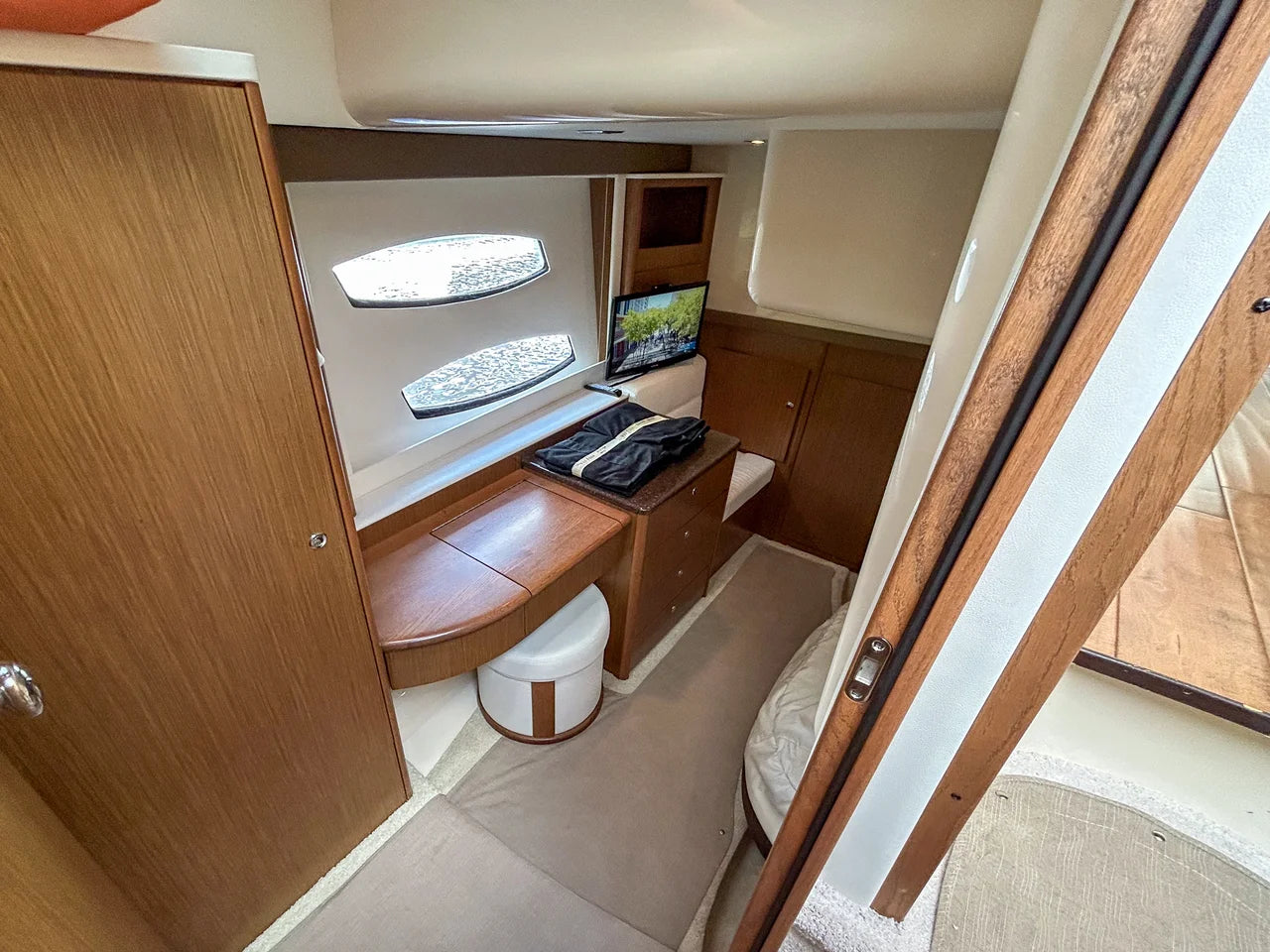 2015 Meridian 441 SEDAN BRIDGE 44.0 feet, Cape Coral, FL #40