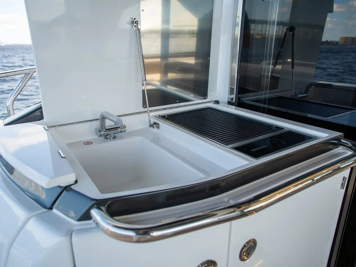 2025 Azimut S6 60.0 feet, Naples, Florida #23