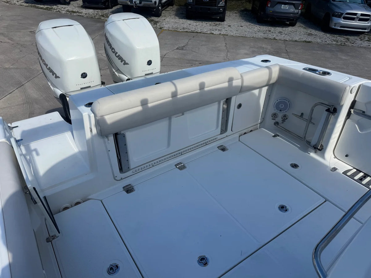 2017 Boston Whaler 33 OR 33.0 feet, Cocoa, Florida #7