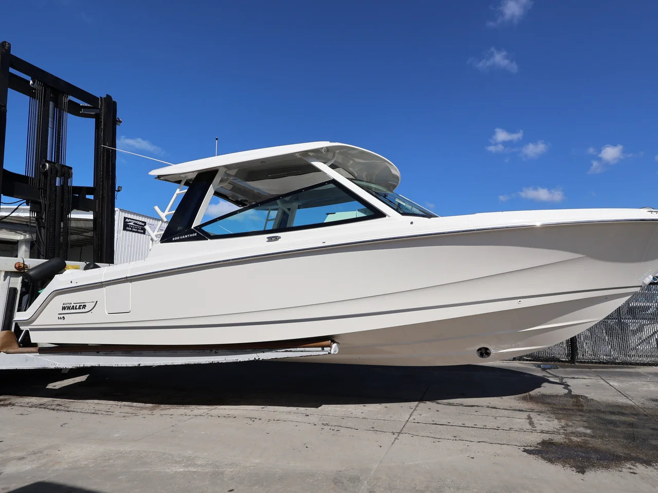 2026 Boston Whaler 330 Vantage 33.0 feet, Naples, Florida #1