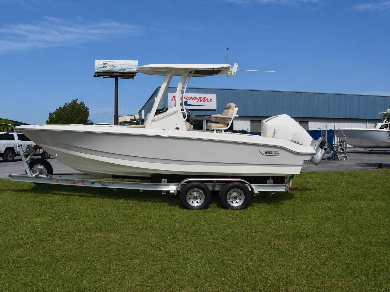 2027 Boston Whaler 220 Dauntless 22.0 feet, Thunderbolt, GA #22