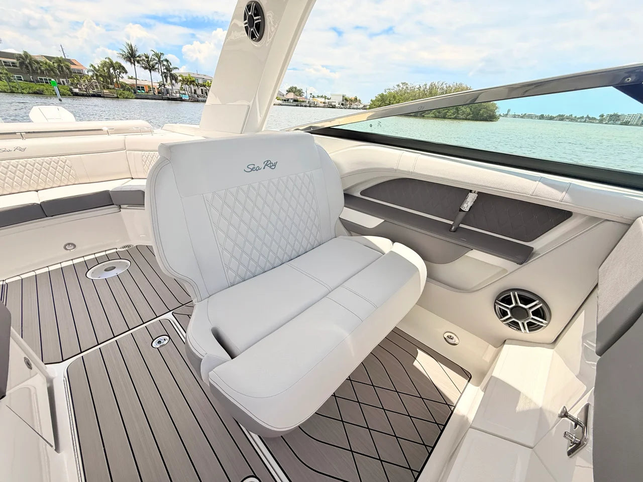 2026 Sea Ray SLX 310 Outboard 31.0 feet, St Petersburg, FL #62