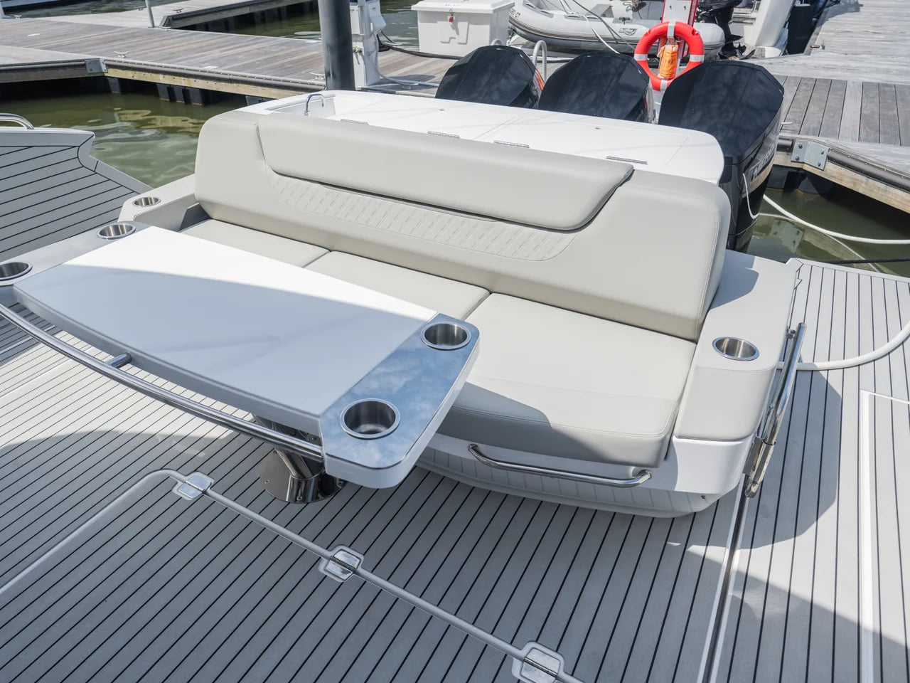 2026 Cruisers Yachts 50GLS OB 50.0 feet, Grasonville, MD #24