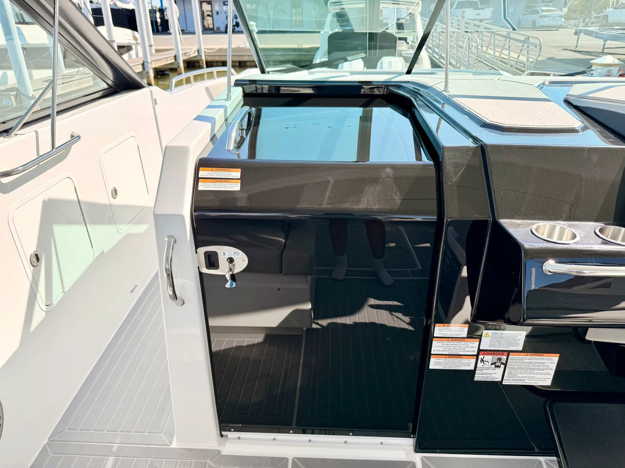 2026 Cruisers Yachts 34 GLS Outboard 34.0 feet, St Petersburg, FL #58