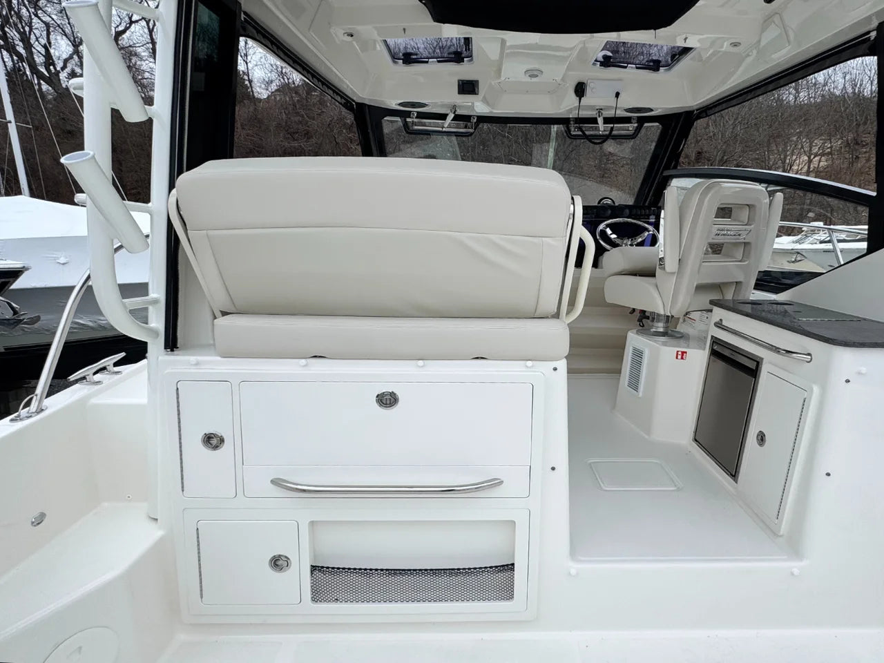 2026 Boston Whaler 325 Conquest 32.0 feet, Huntington, NY #18