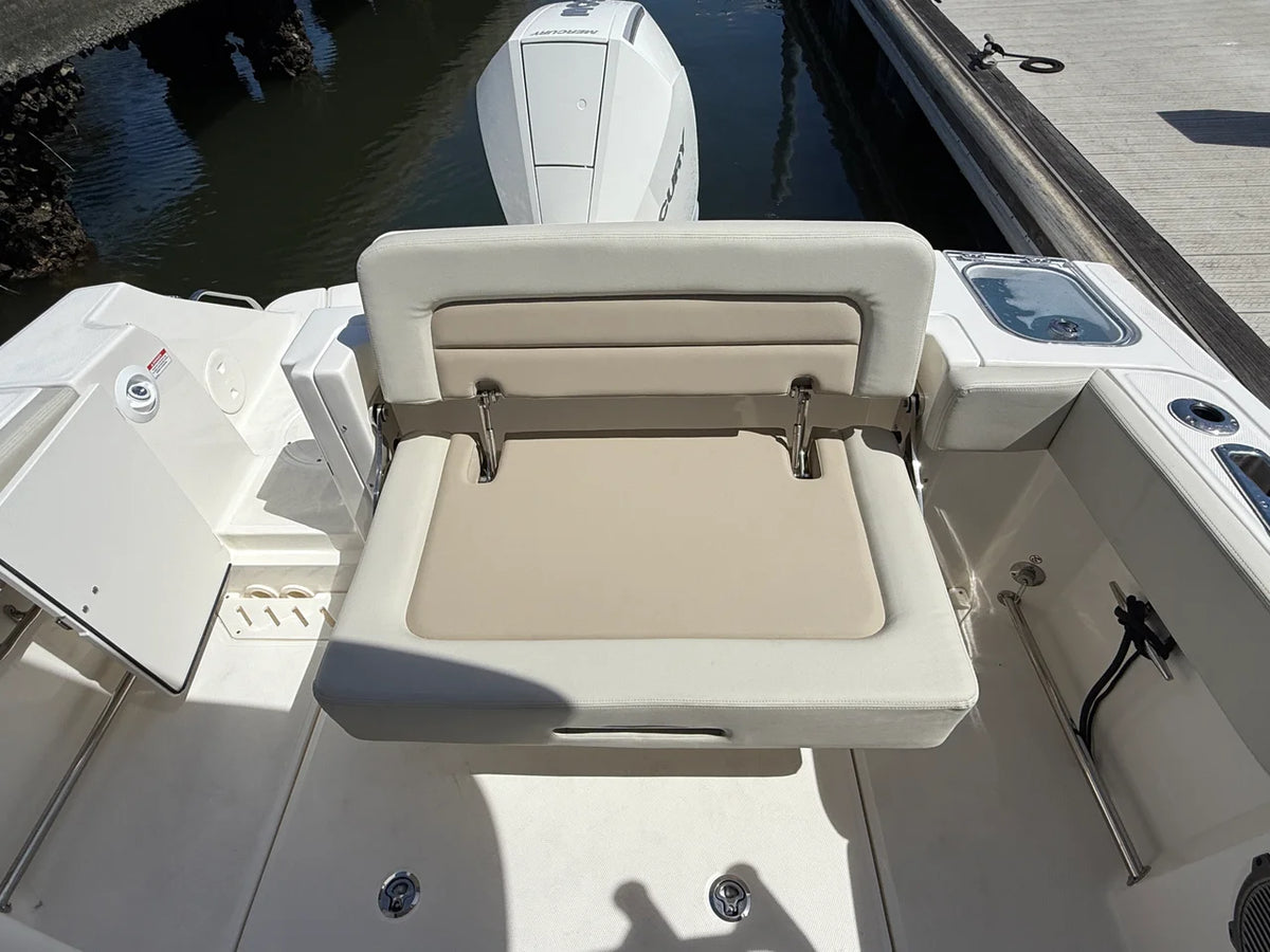 2027 Boston Whaler 240 Vantage 24.0 feet, Wrightsville Beach, North Carolina #18