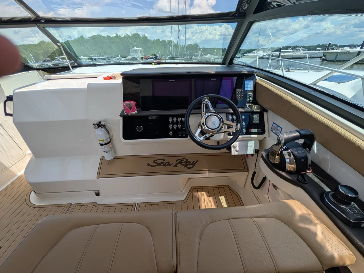 2019 Sea Ray 320 SUNDANCER 32.0 feet, Chesapeake City, MD #16