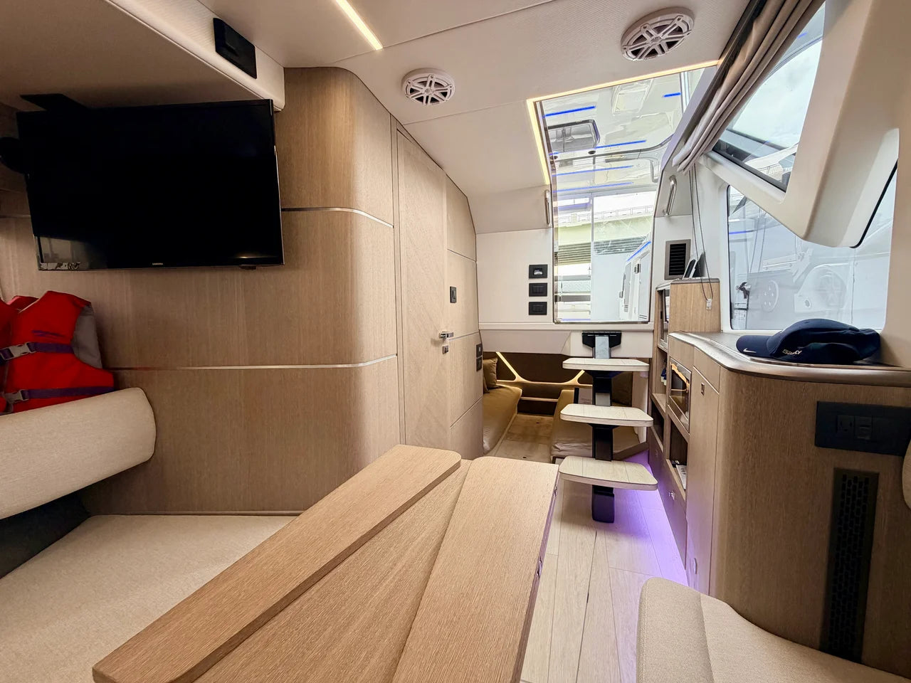 2025 Galeon 375 GTO 37.0 feet, Jupiter, Florida #40