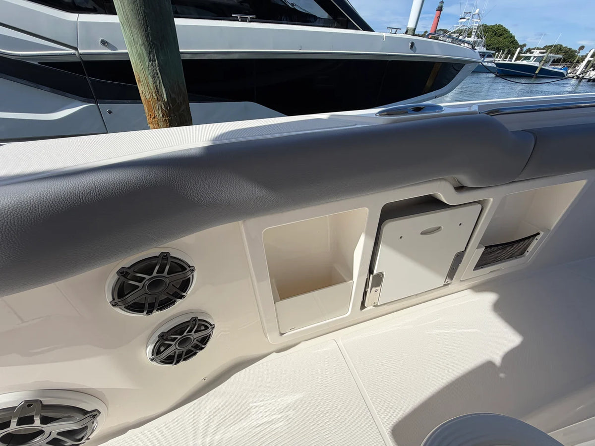 2026 Boston Whaler 380 Outrage 38.0 feet, Jupiter, Florida #24
