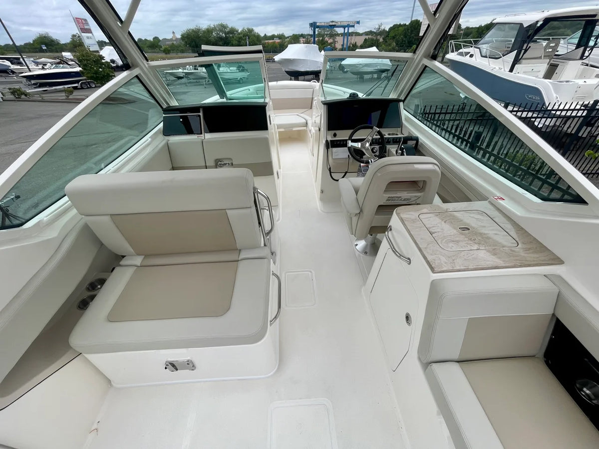 2027 Boston Whaler 280 Vantage 27.0 feet, Danvers, Massachusetts #14