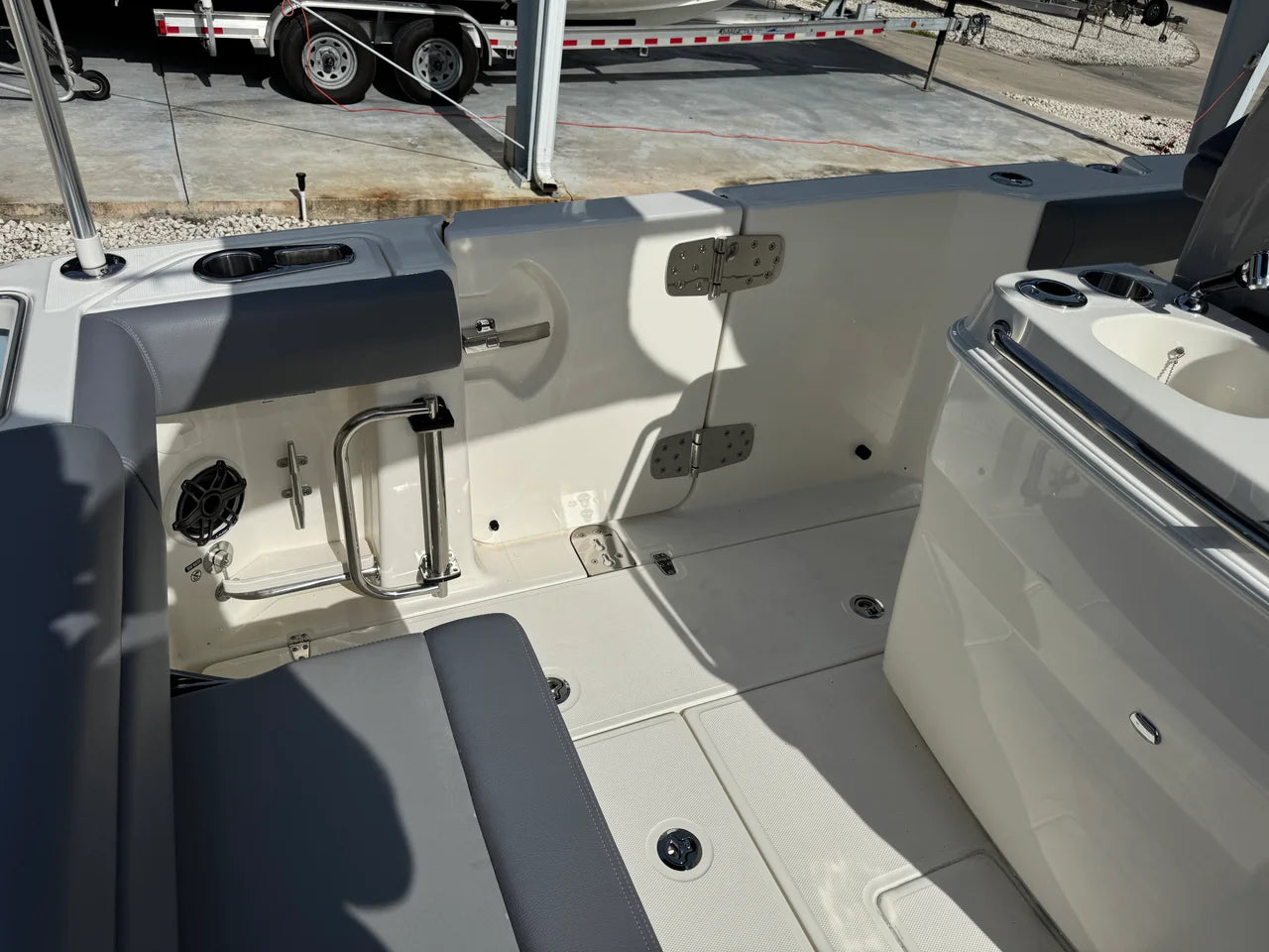 2026 Boston Whaler 280 Outrage 28.0 feet, Cocoa, Florida #9
