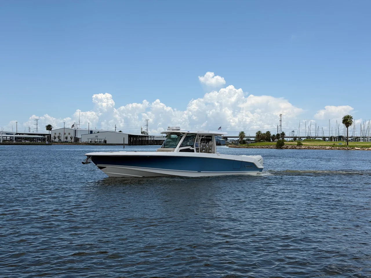 2018 Boston Whaler 380 OUTRAGE 38.0 feet, Seabrook, TX #1