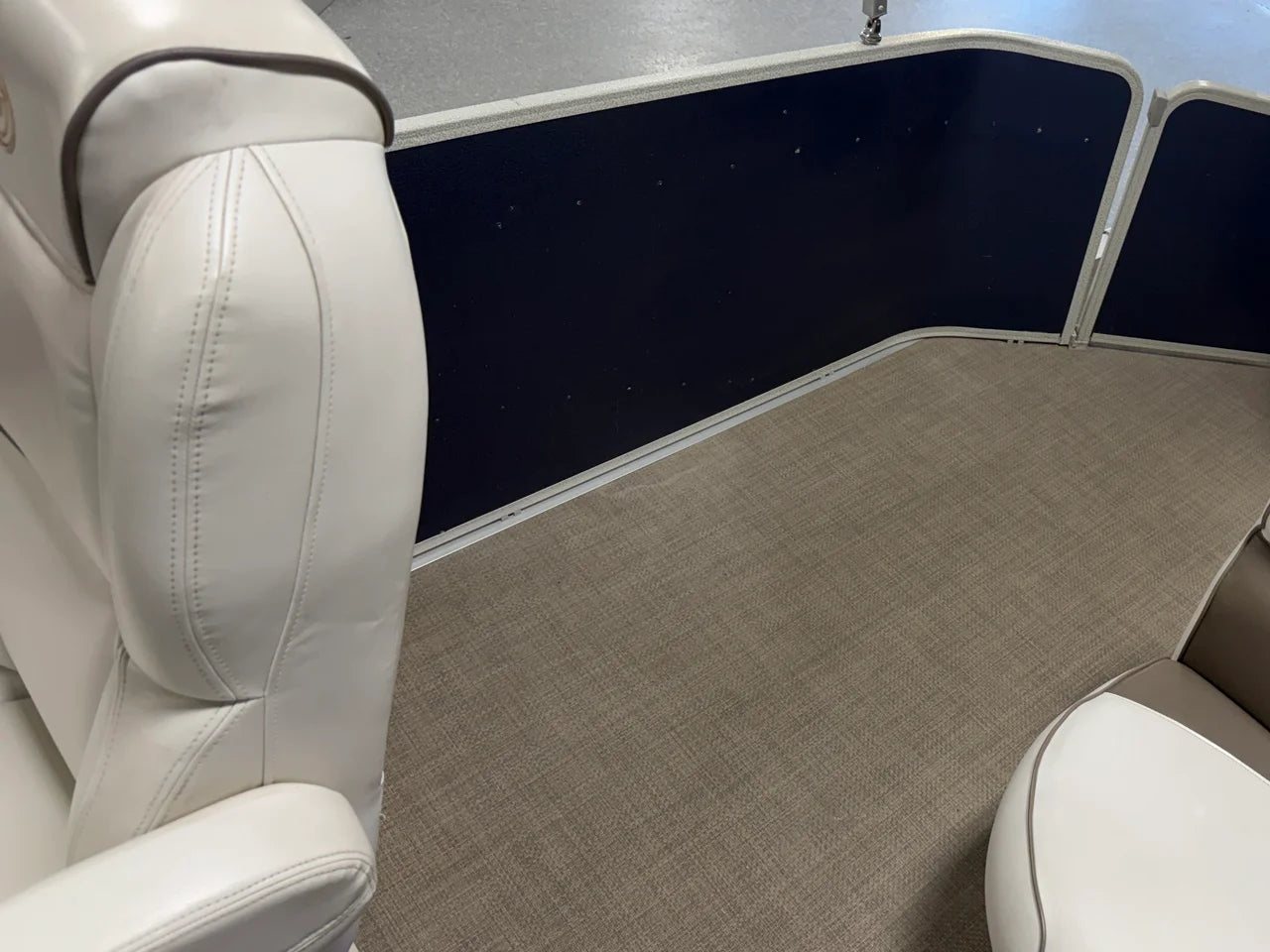 2014 Premier 235 SOLARIS 25.0 feet, Nisswa, Minnesota #64