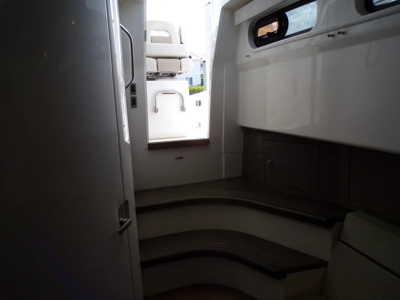 2018 Boston Whaler 420 OUTRAGE 42.0 feet, Naples, FL #70