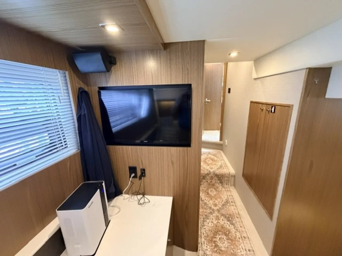 2025 Cruisers Yachts 46 CANTIUS 46.0 feet, Stuart, Florida #36