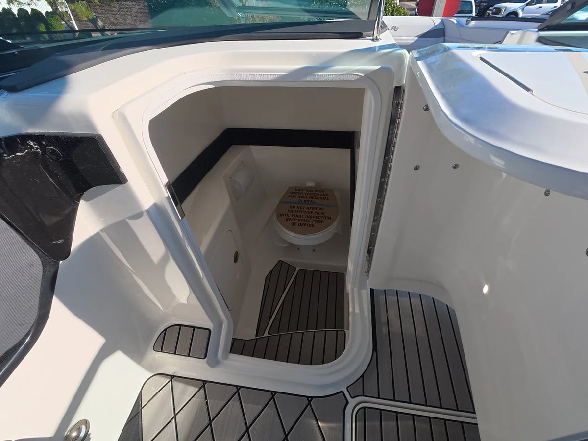 2027 Sea Ray SLX 260 Outboard 26.0 feet, Somers Point, New Jersey #19