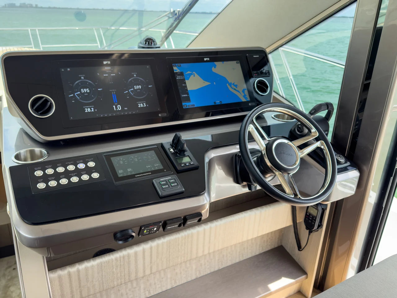 2027 Galeon 520FLY 52.0 feet, Fort Myers, FL #19