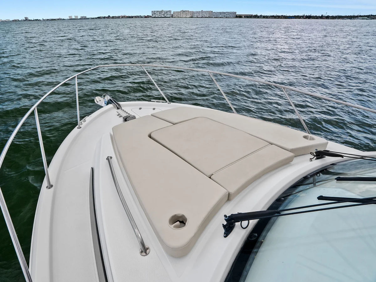 2023 Boston Whaler 325 CONQUEST 32.0 feet, St Petersburg, FL #29