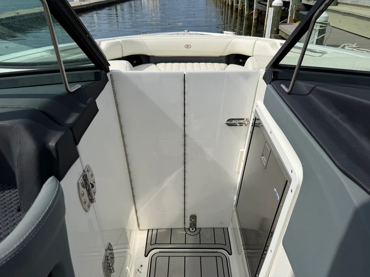 2021 Cobalt 30 SC 30.0 feet, Pensacola, Florida #58