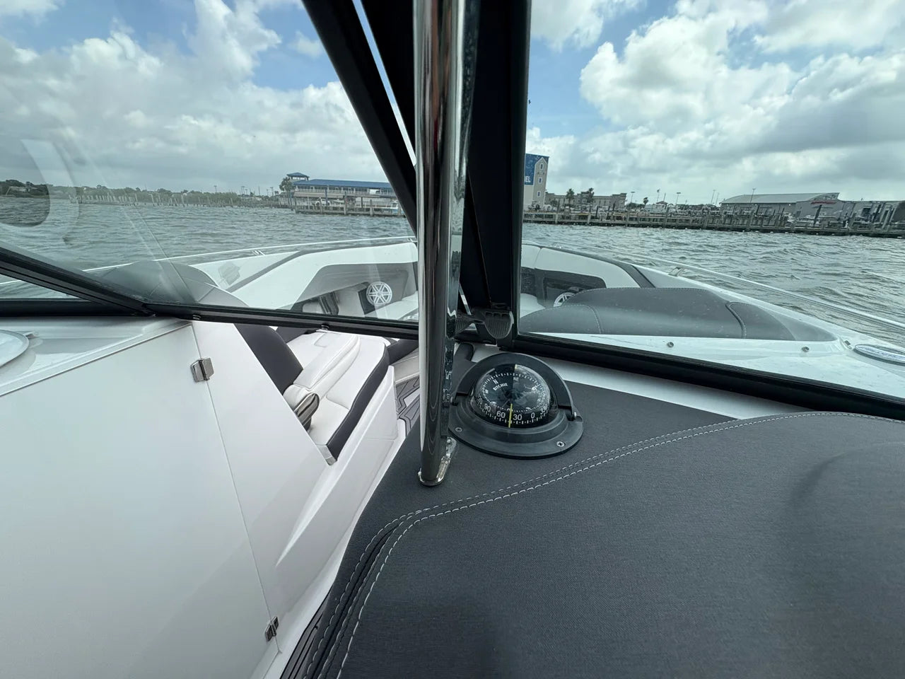 2019 Monterey 305 SS 31.0 feet, Seabrook, TX #31
