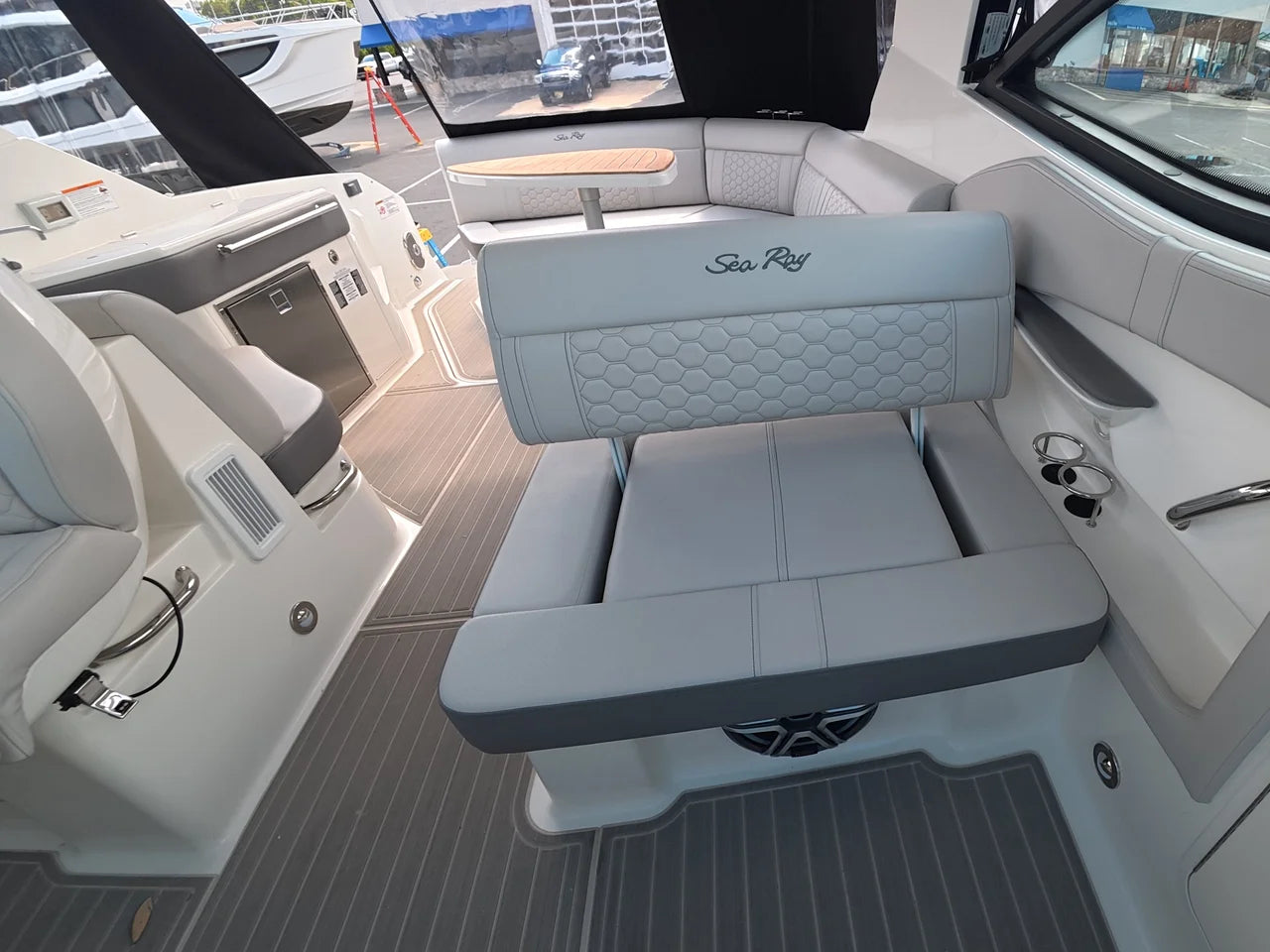2026 Sea Ray Sundancer 320 Outboard 32.0 feet, Brick Township, New Jersey #19