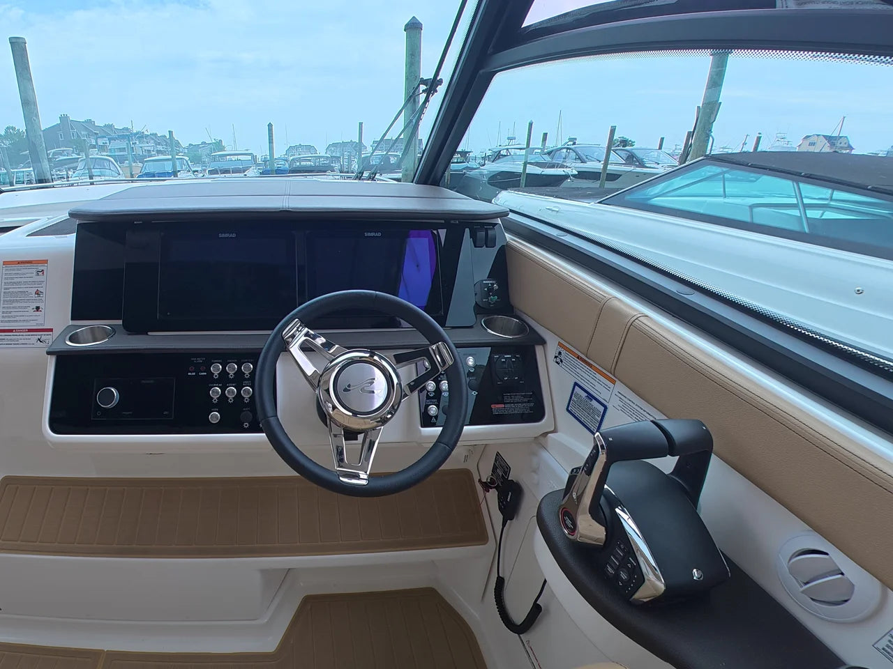 2025 Sea Ray Sundancer 320 Outboard 32.0 feet, Clearwater, Florida #21