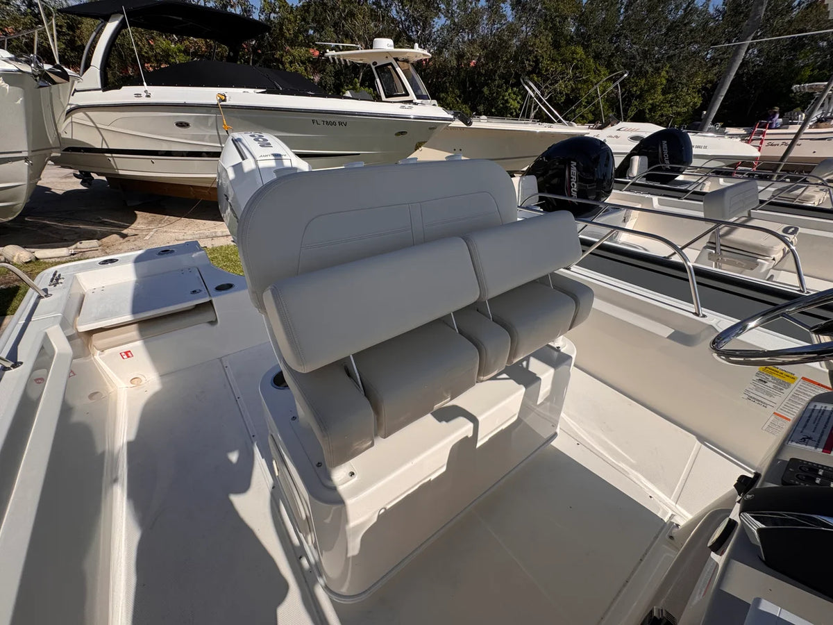 2026 Boston Whaler 210 Montauk 21.0 feet, Stuart, Florida #16