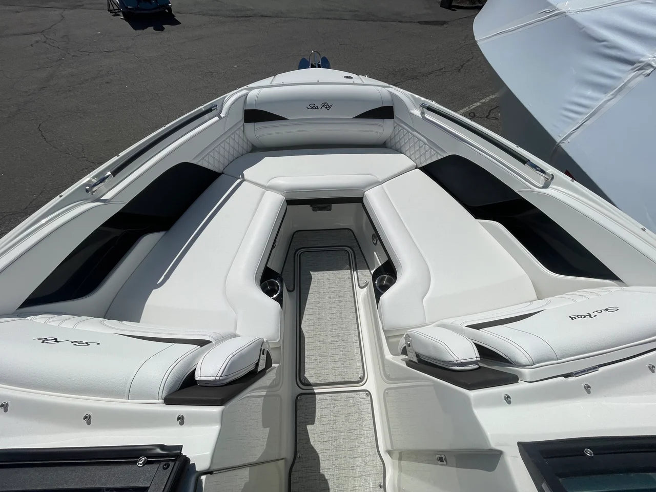 2026 Sea Ray SLX 280 Outboard 28.0 feet, Danvers, Massachusetts #17