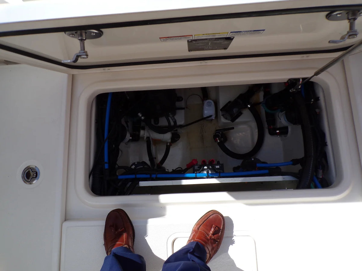 2019 Boston Whaler 250 OUTRAGE 25.0 feet, Naples, FL #28