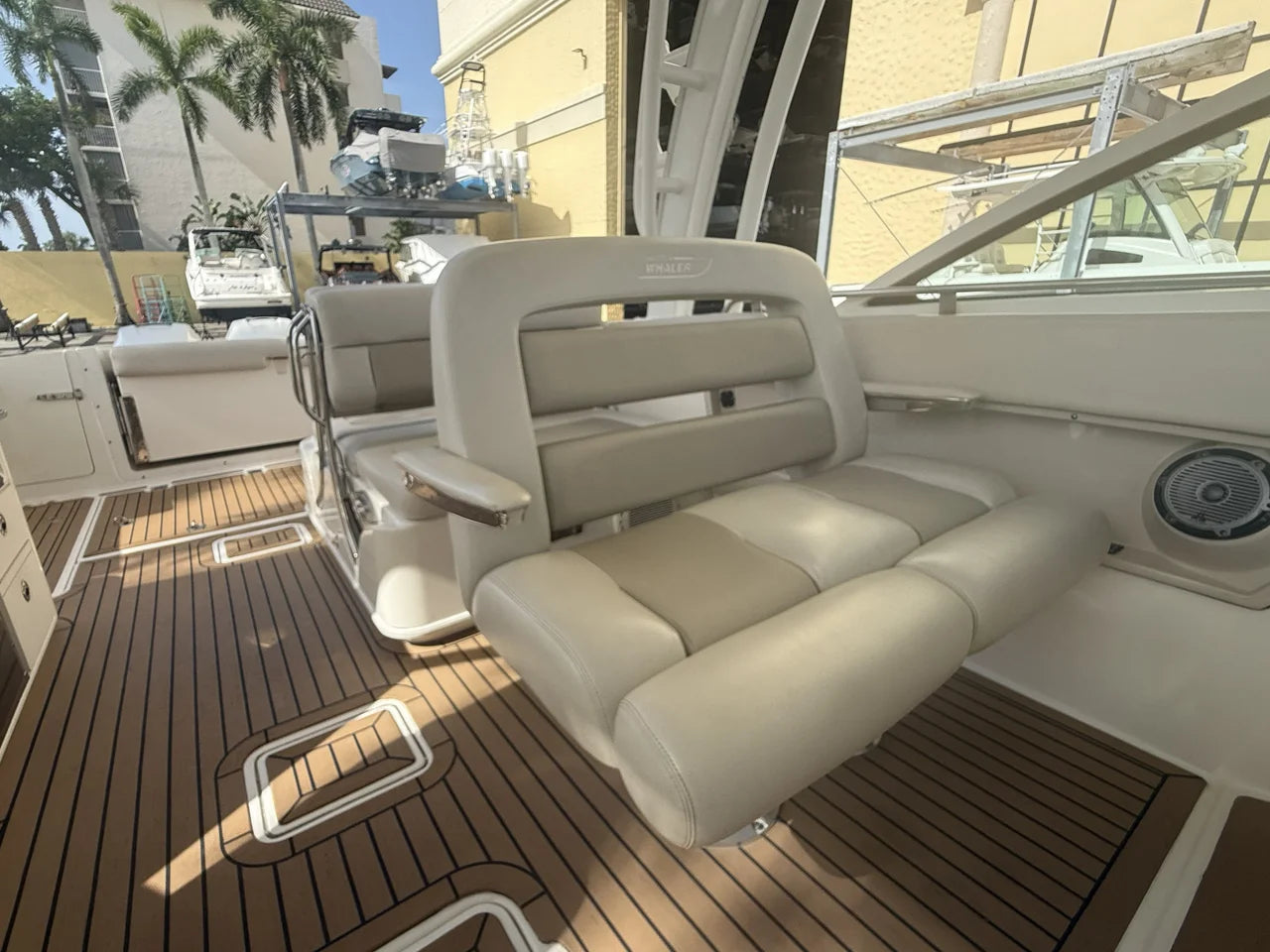 2018 Boston Whaler 320 VANTAGE 32.0 feet, Pompano Beach, Florida #29