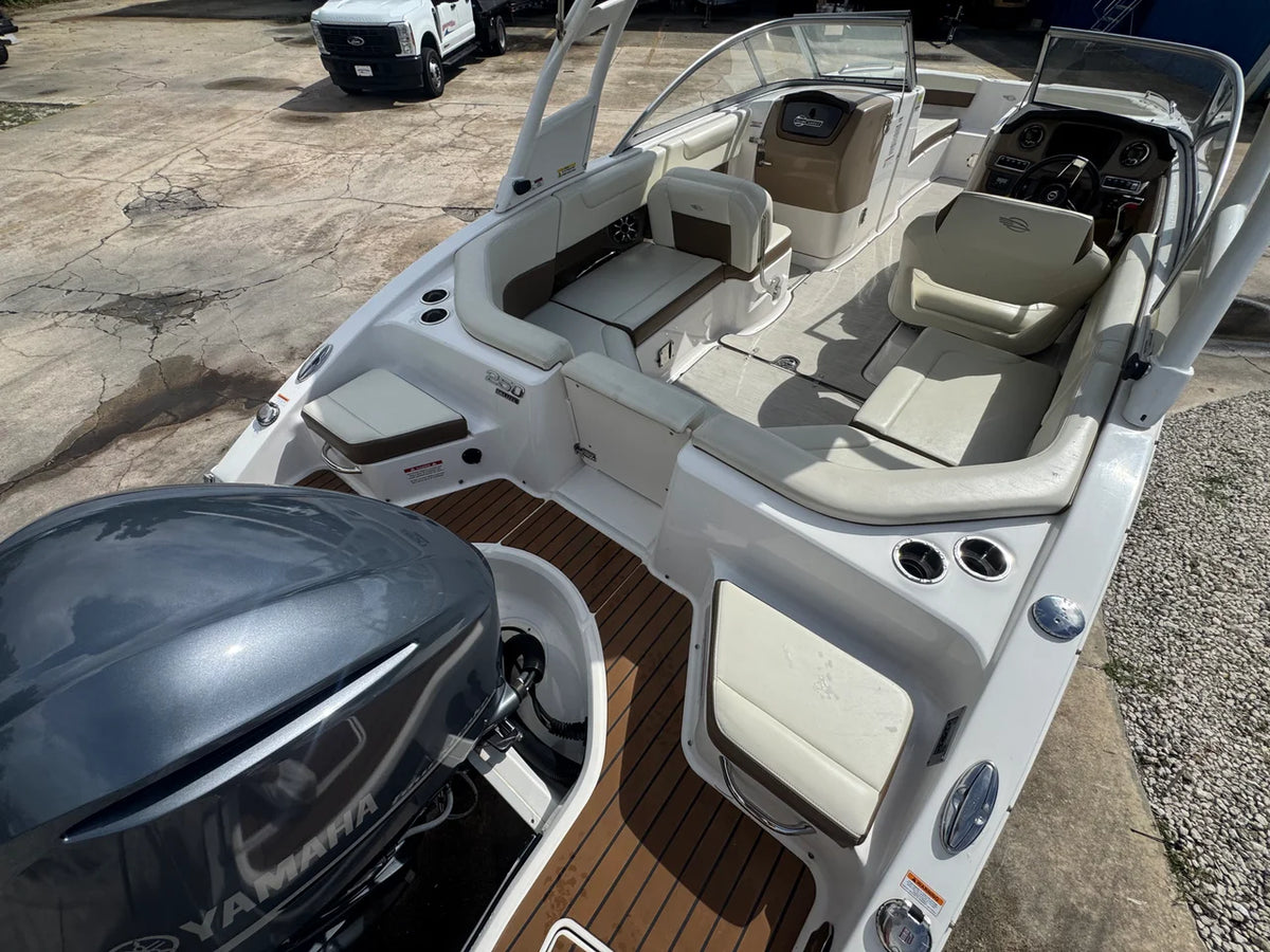 2017 Chaparral 250 25.0 feet, Cocoa, Florida #6