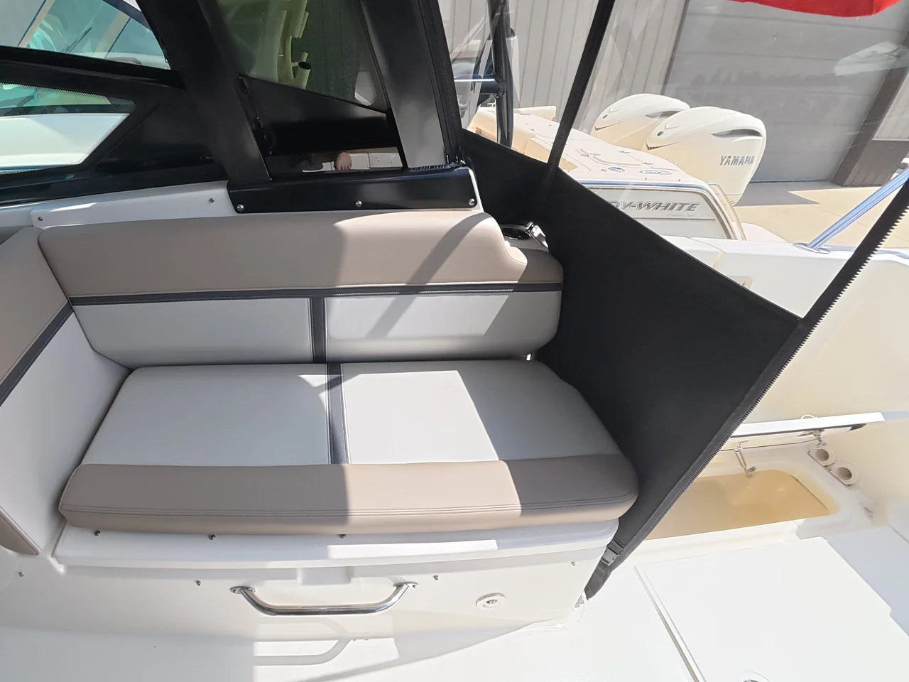2025 Boston Whaler 330 Vantage 33.0 feet, Dennis, New Jersey #19