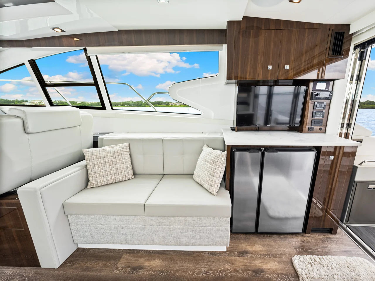 2022 Cruisers Yachts 46 Cantius 46.0 feet, Clearwater, Florida #58