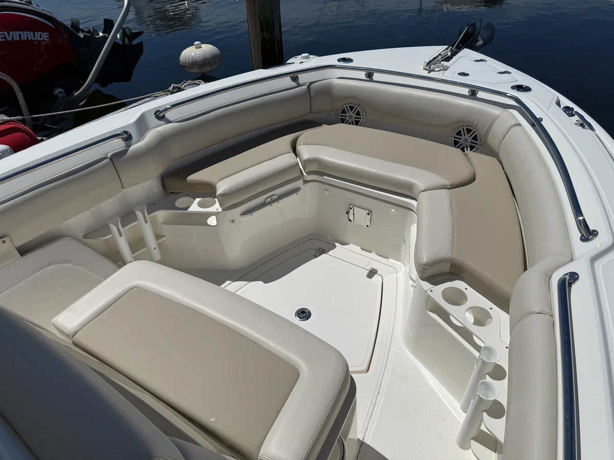 2024 Boston Whaler 230 OUTRAGE 23.0 feet, Westbrook, Connecticut #17