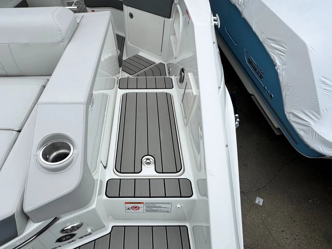 2026 Sea Ray SLX 310 Outboard 31.0 feet, Huntington, NY #14