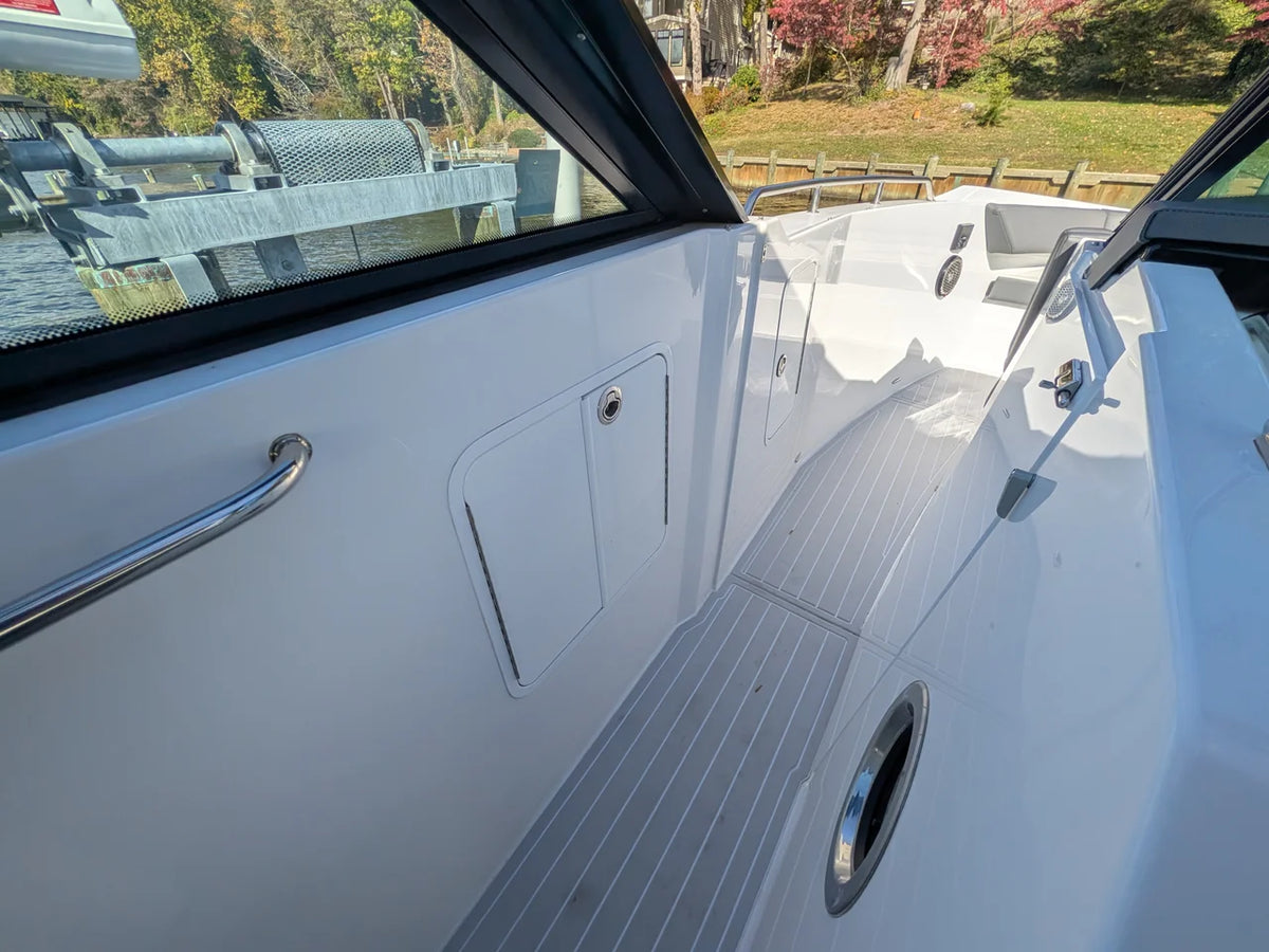 2021 Cruisers Yachts 38 GLS I/O 37.0 feet, Annapolis, MD #13