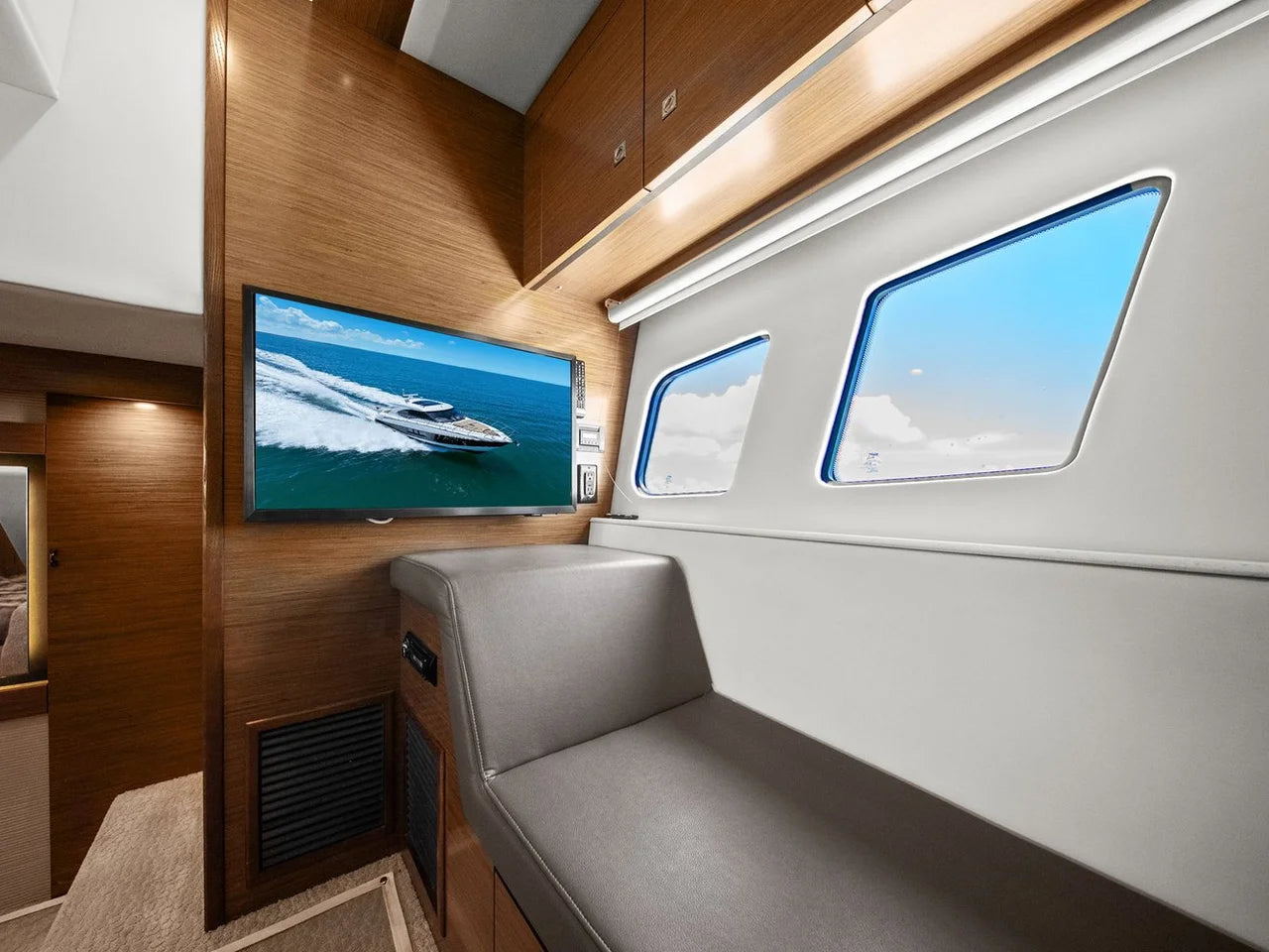 2014 Cruisers Yachts 45 CANTIUS 45.0 feet, St Petersburg, FL #37