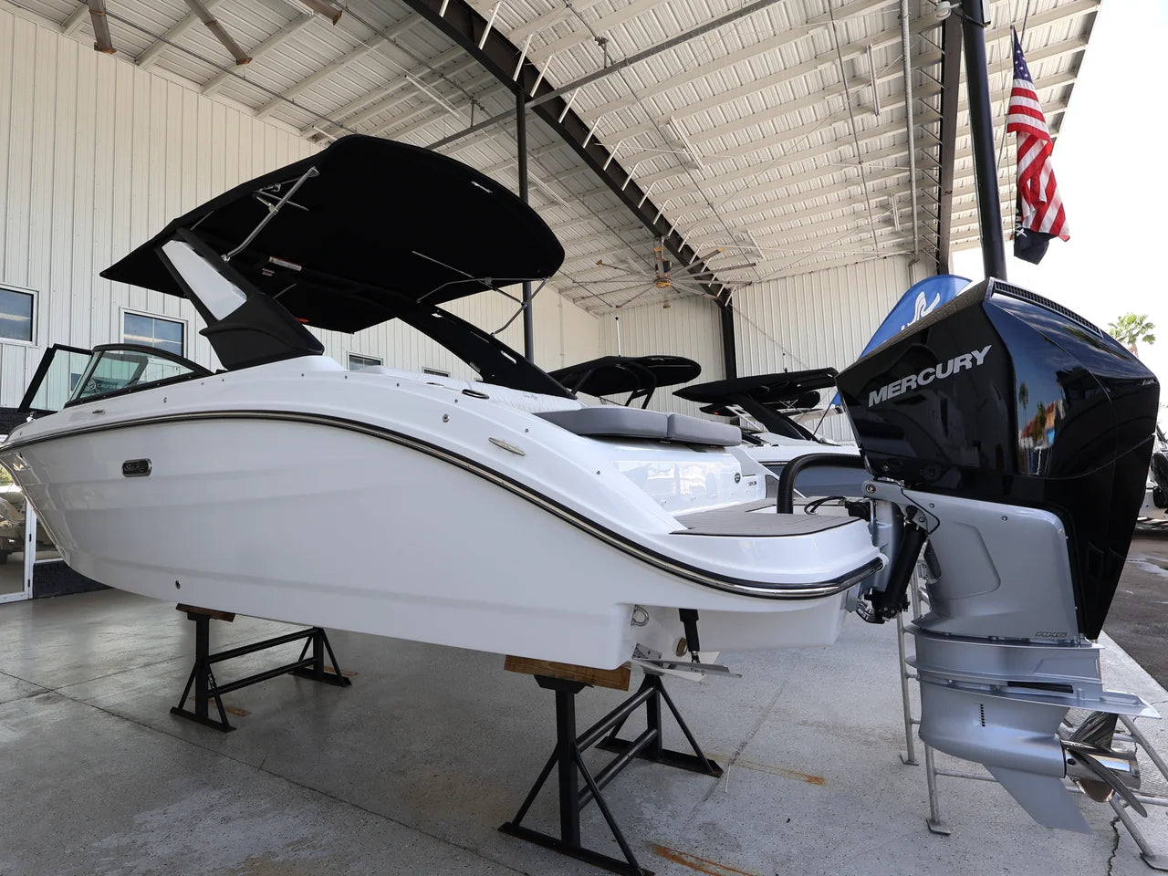 2026 Sea Ray SDX 250 Outboard 25.0 feet, Naples, Florida #5
