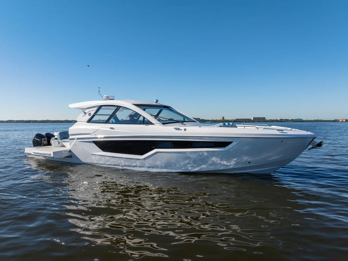 2027 Cruisers Yachts 50 GLS OB 50.0 feet, Clearwater, Florida #12