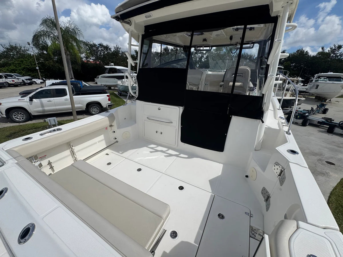 2026 Boston Whaler 325 CONQUEST 32.0 feet, Stuart, Florida #18